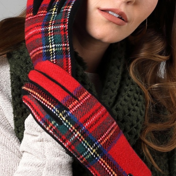 NWT Red Plaid Tartan Print Smart Touch Gloves - Picture 2 of 4